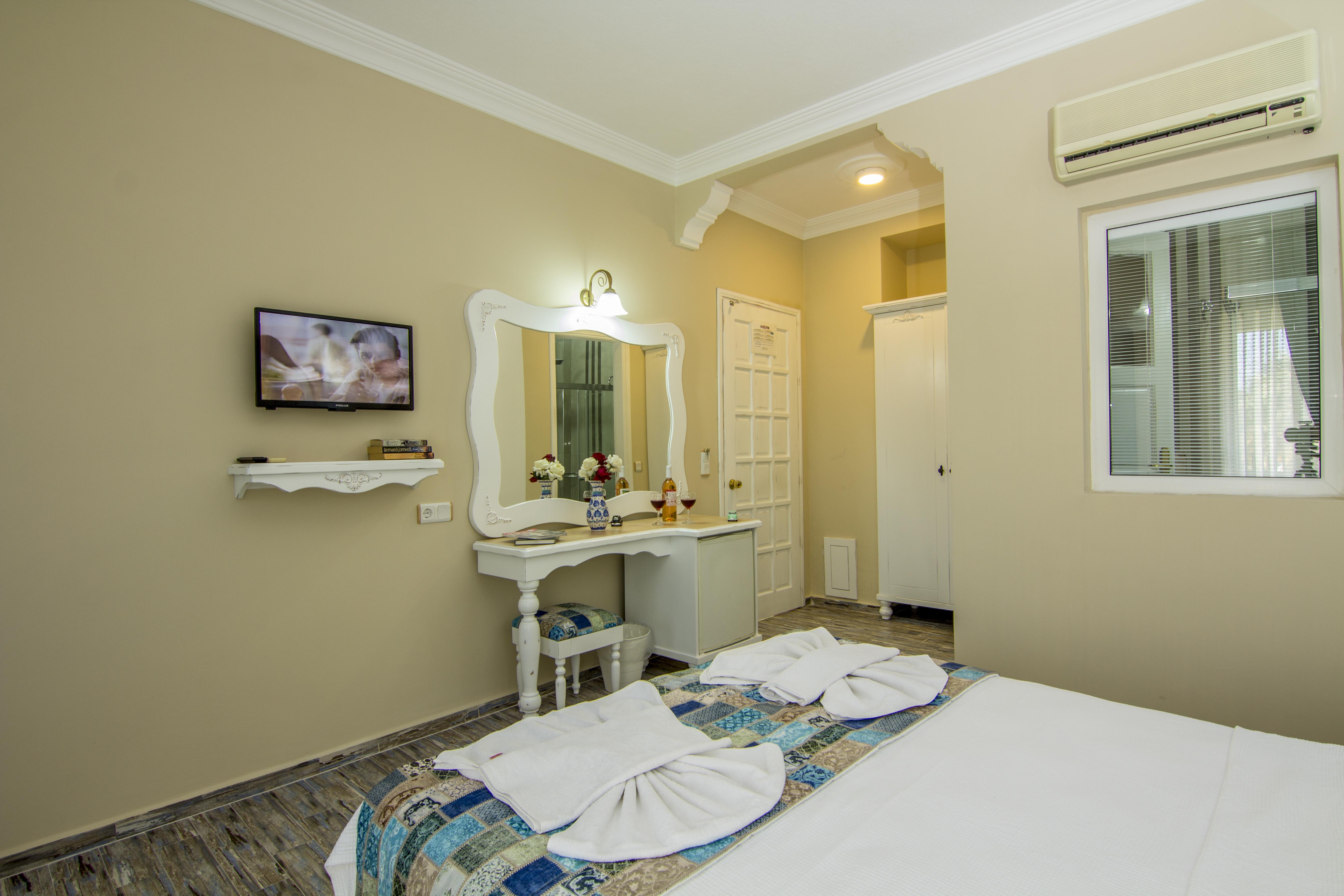 אולודניץ Hotel Karbel Sun מראה חיצוני תמונה