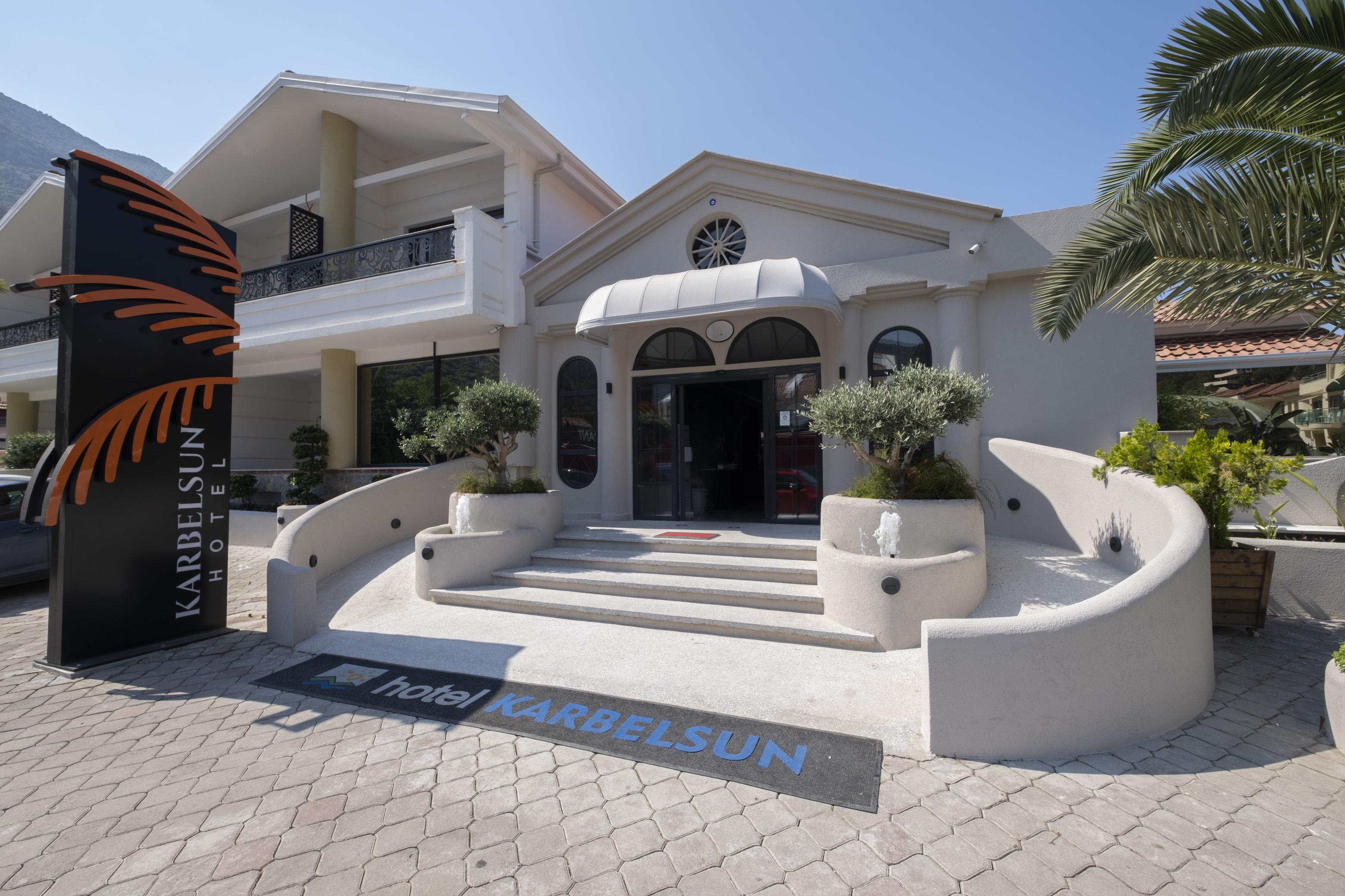 אולודניץ Hotel Karbel Sun מראה חיצוני תמונה
