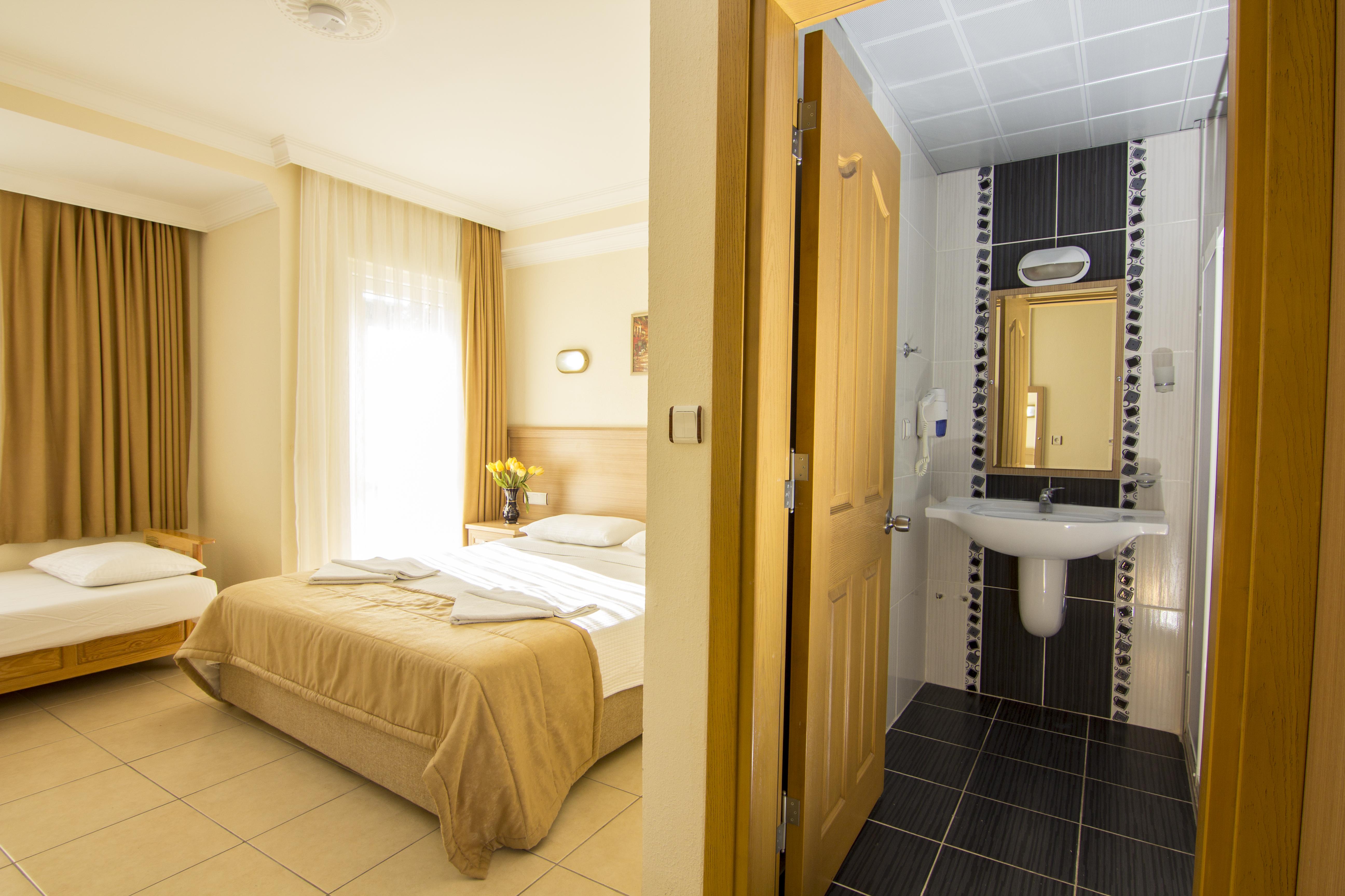 אולודניץ Hotel Karbel Sun מראה חיצוני תמונה