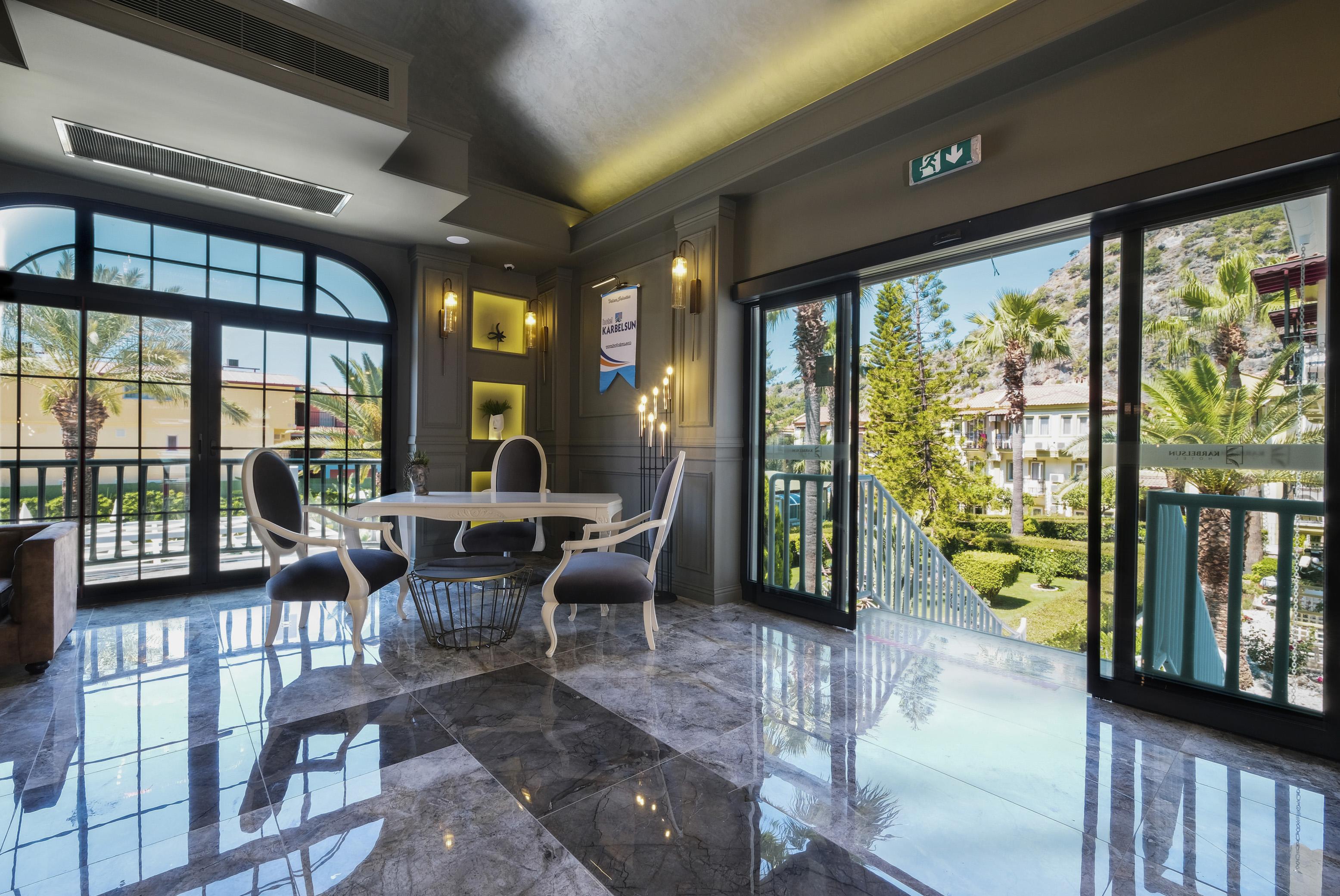 אולודניץ Hotel Karbel Sun מראה חיצוני תמונה